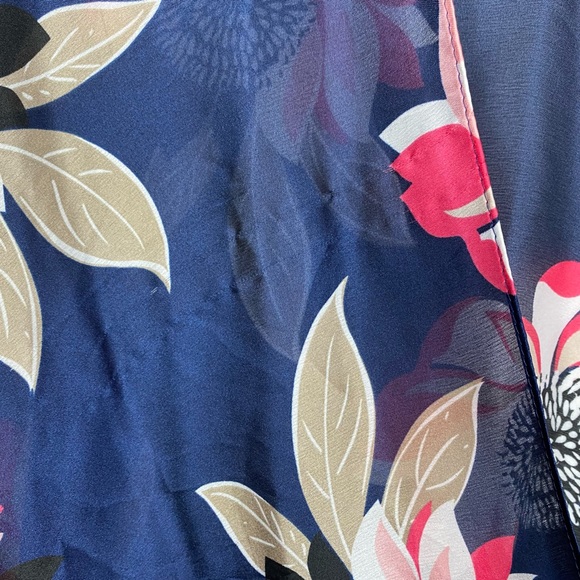 Catherines Floral Open Front Tassel Kimono One Size - Picture 4 of 6